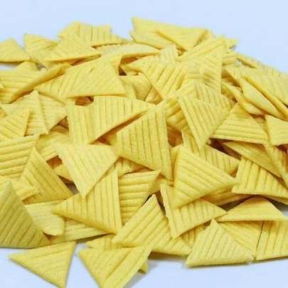 3D Heart Tringle Papad Loose,  1kg