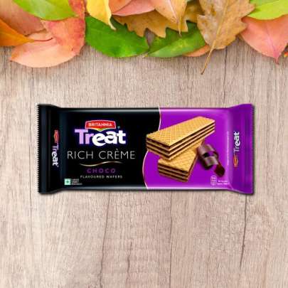 Britannia Treat Rich Creme Choco Flavoured Wafers , 55 g