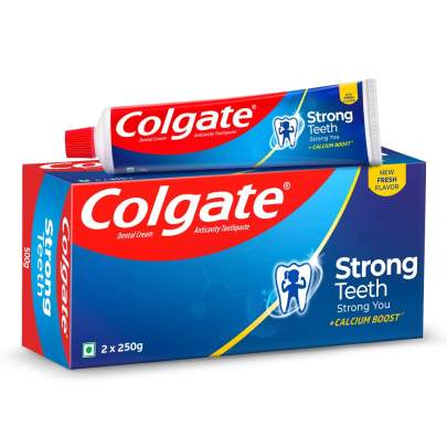 Colgate Strong Teeth Family Pack 800gm