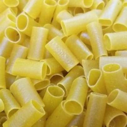 Half pipe fryums loose 500gm